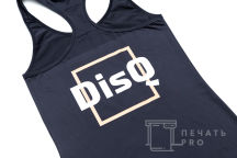 Черные майки с текстом «DisQ»